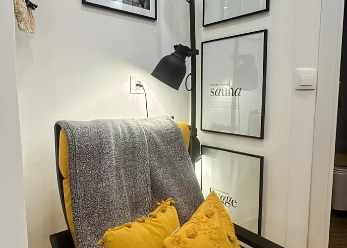 Yellow Skg Loft 아파트 *
