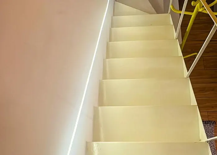 아파트 Yellow Skg Loft 테살로니키